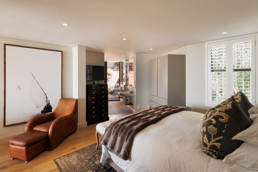 4 Bedroom Property for Sale in Hobie Beach Western Cape